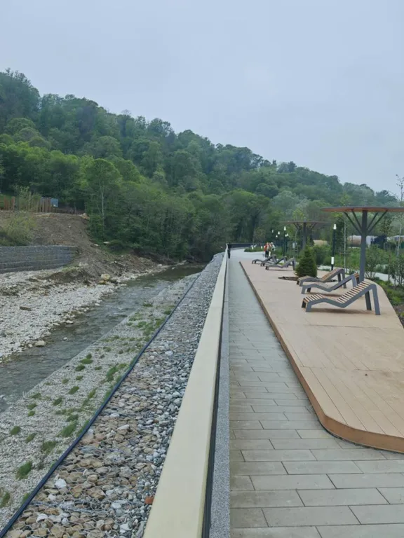 Квартира-студия в новом жк рядом с широким пляжем, удобная локация, всё рядом