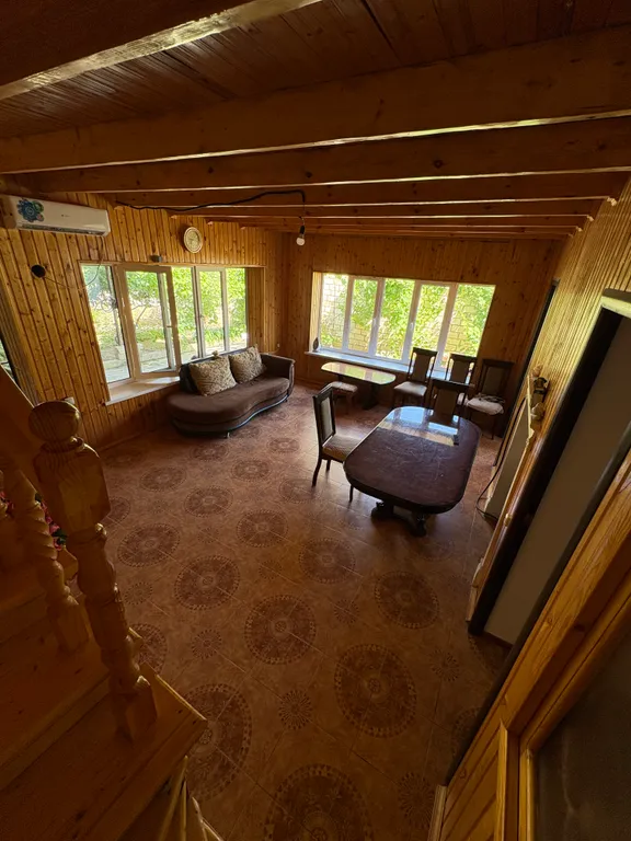 Дача на первой береговой линии моря