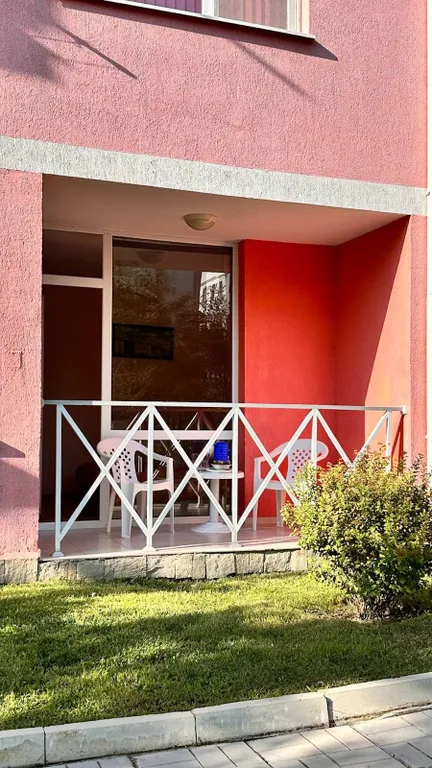 Тихая квартира Sunny Beach