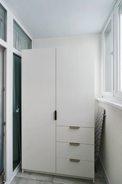 Студия с видом на город и Волгу