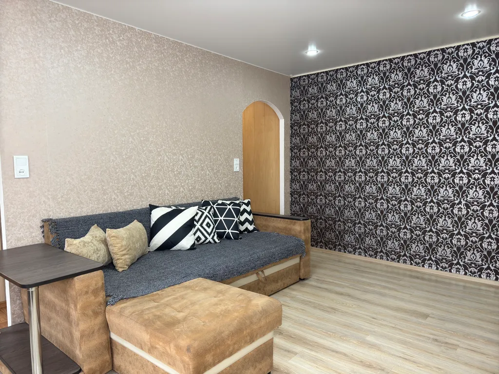 Уютная просторная квартира — аренда посуточно в Ижевск