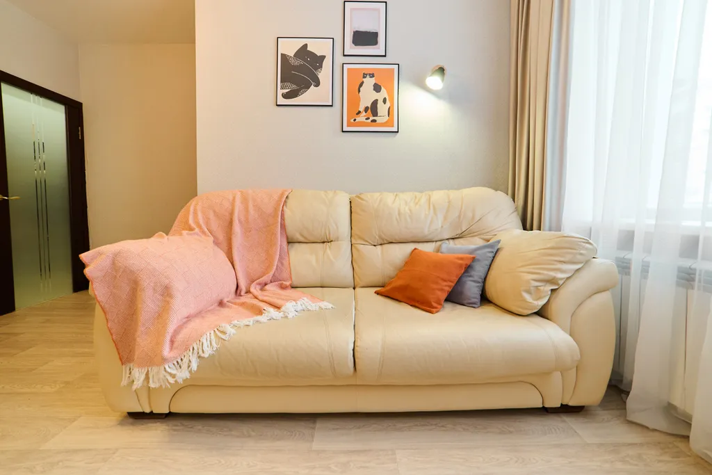 Для большой компании просторно удобно в центре