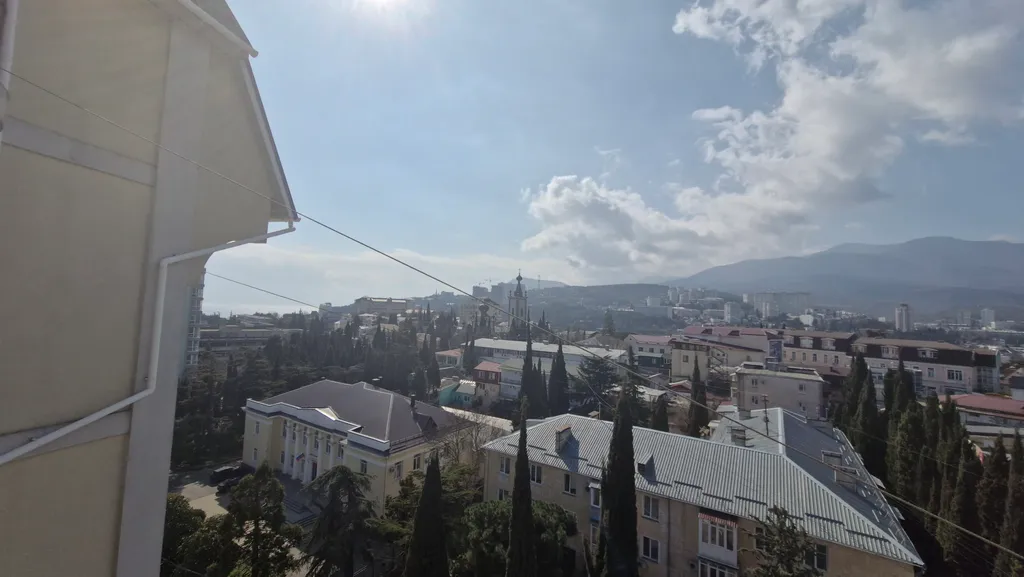 Стильная 1-комнатная квартира с панорамой на горы