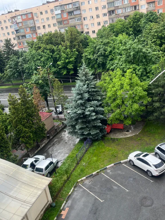 Уютная квартира в центре города с видом на горы