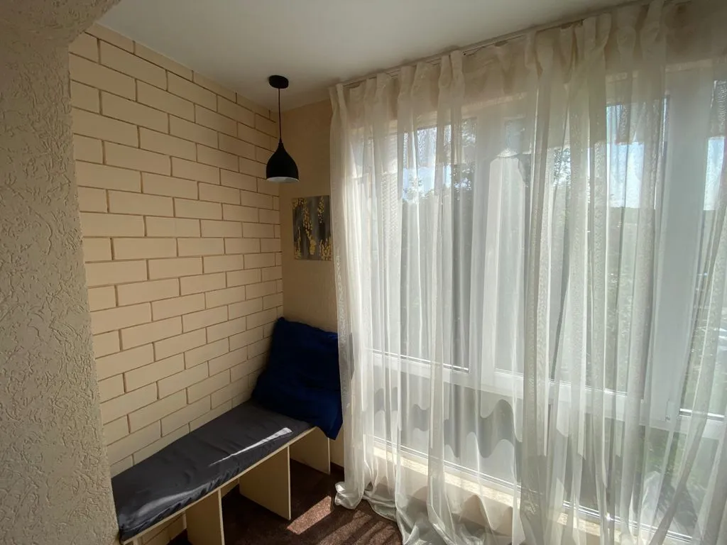 Уютная квартира с видом на горы, для отдыха и удаленной работы.