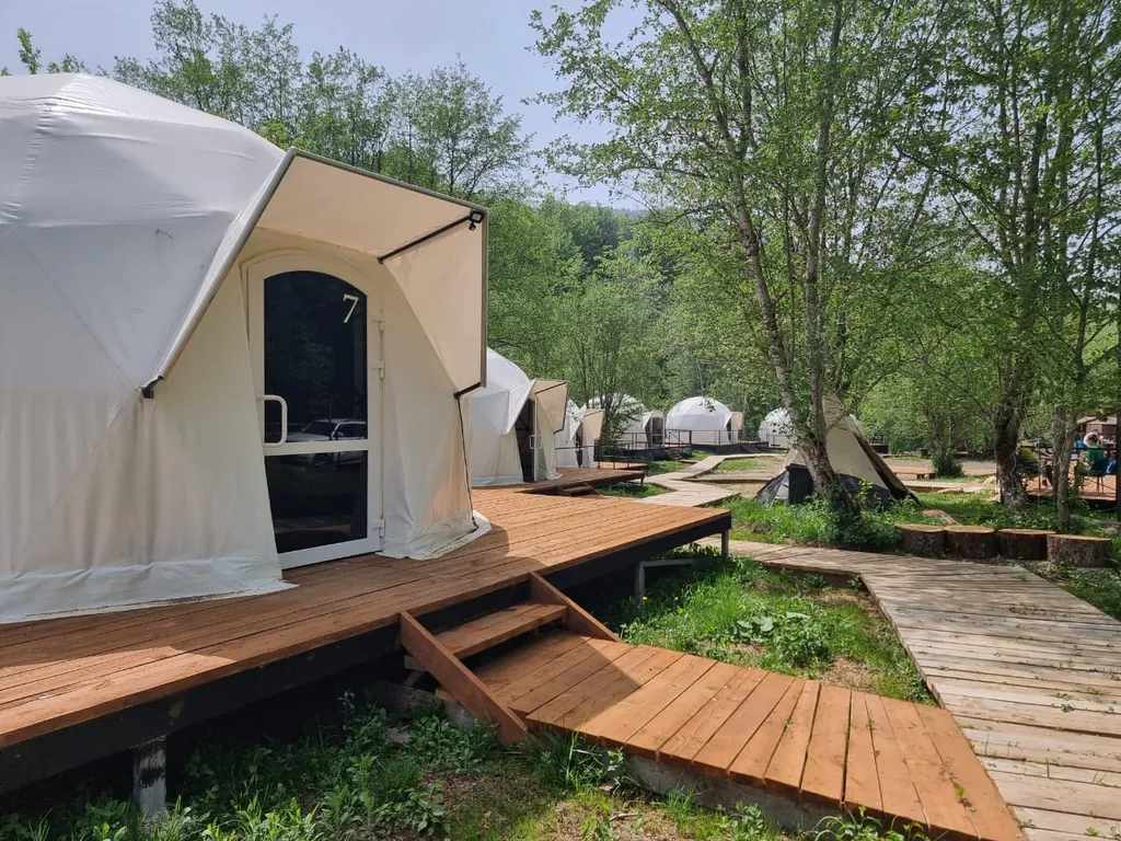 Шамбала Глэмпинг