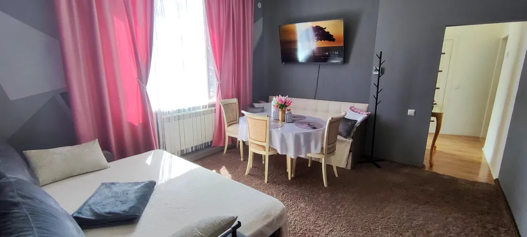 Квартира Чистая уютная квартира — Сириус