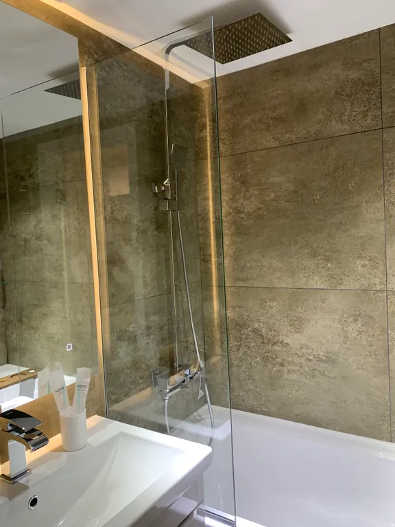 Современная Квартира с новым Дизайнерским ремонтом