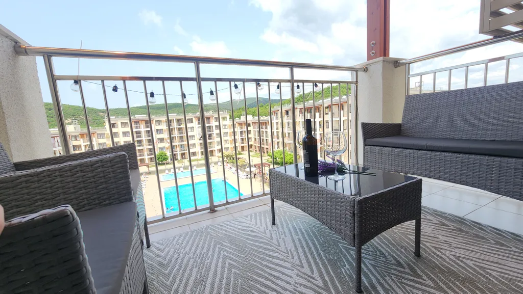 Квартира Уютная евротрешка с двумя балконами — аренда посуточно в Сукко