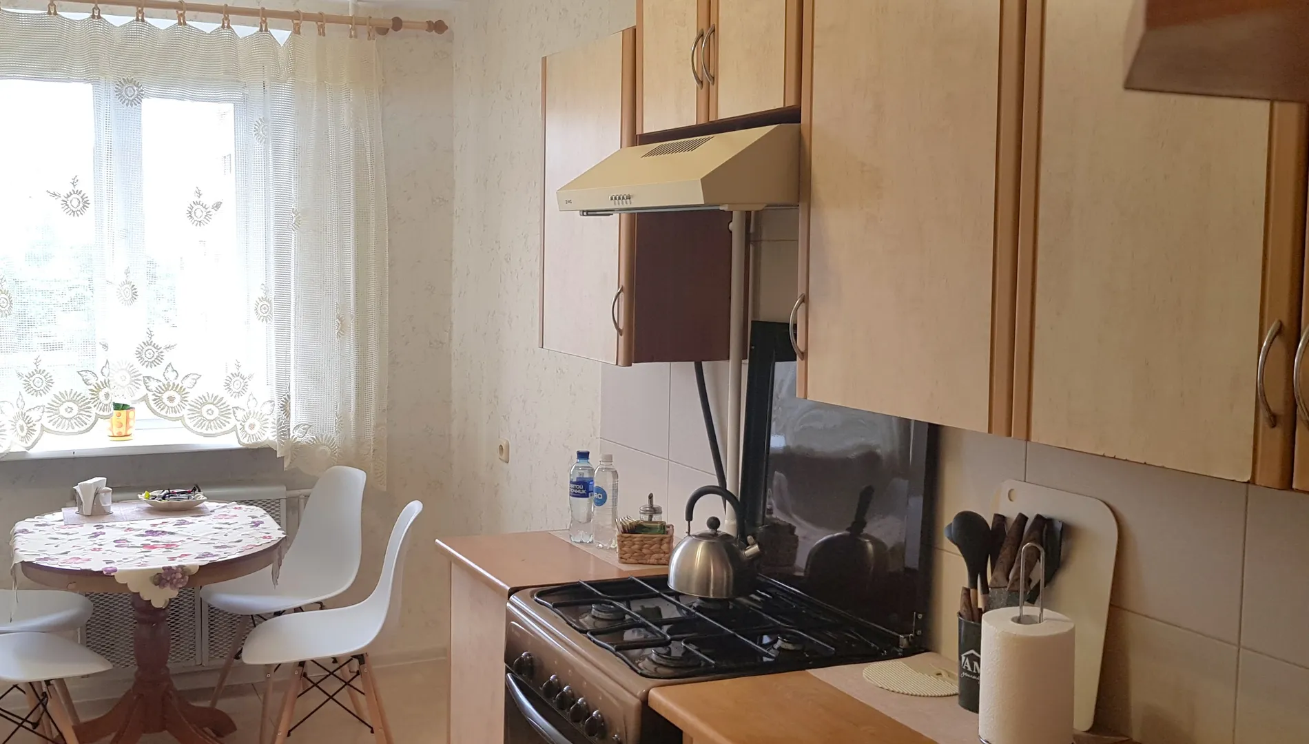 Кухня  10,8 м²