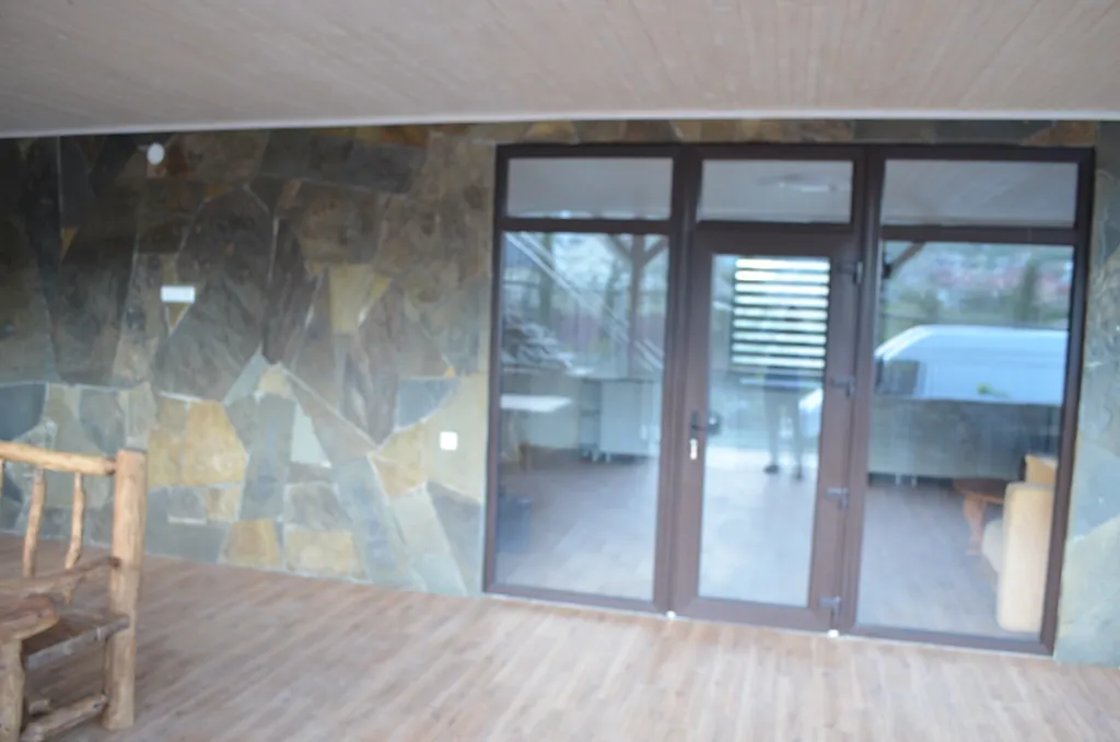 Уютный коттедж в тихом, живописном месте с прекрасным видом