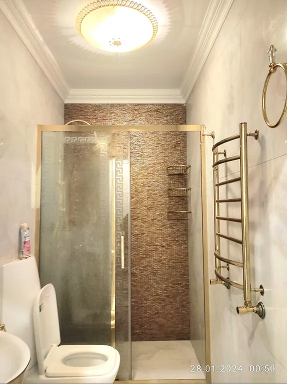 Трехкомнатная квартира в центре