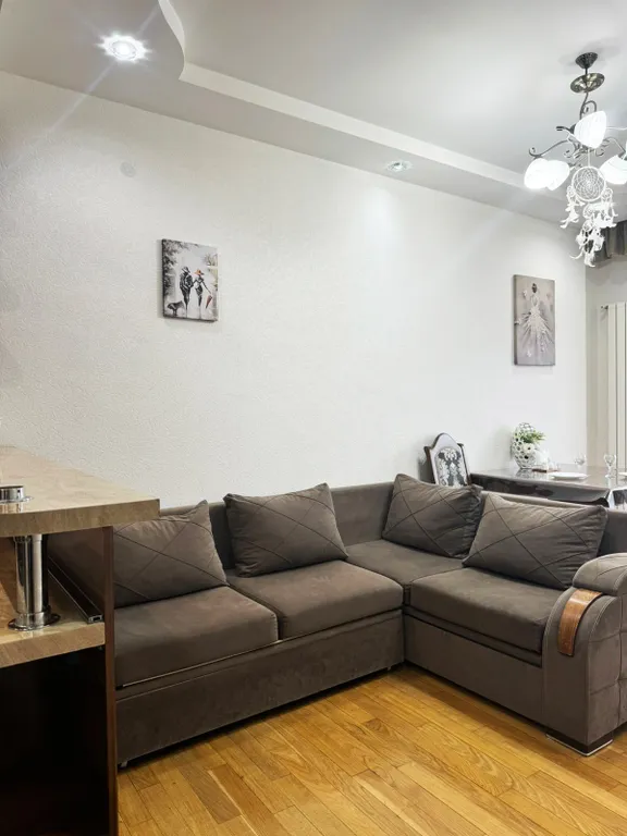 Двукомнатная квартира в бизнес  центре