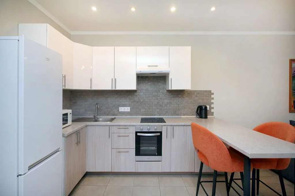 Квартира Яркая квартира рядом с Арбатом 264 — Алматы