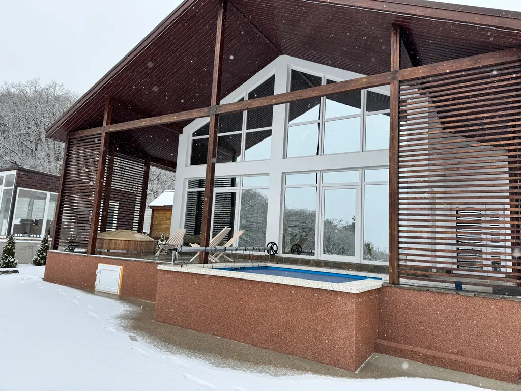 Эко дом у леса