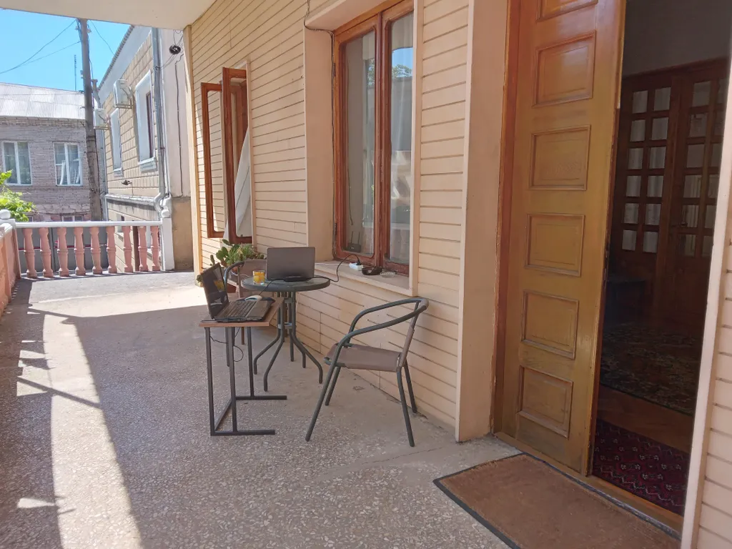 Большой семейный номер со своим санузлом и смежным номером