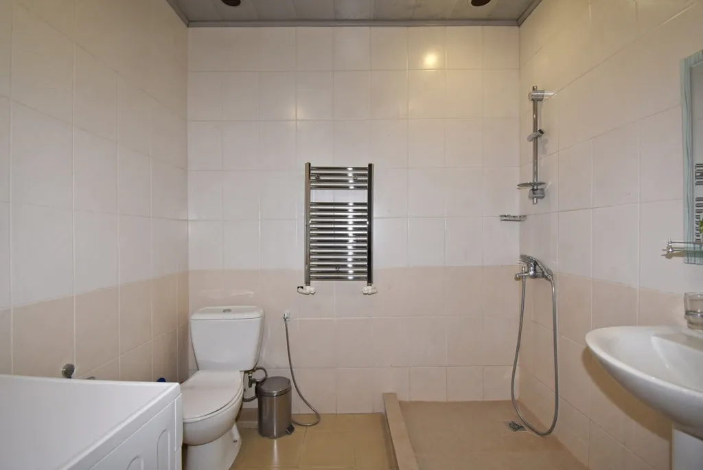 4-комнатная Квартира