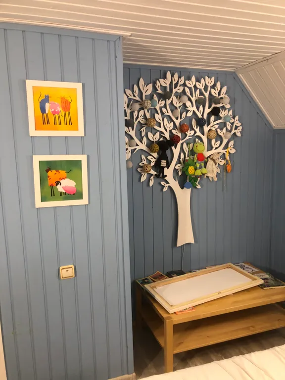 Домик в сосновом лесу