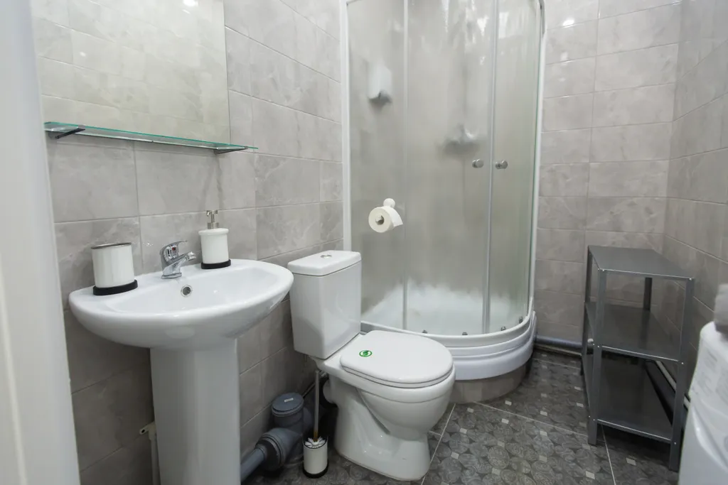 Студия на Карташова, 31б №1