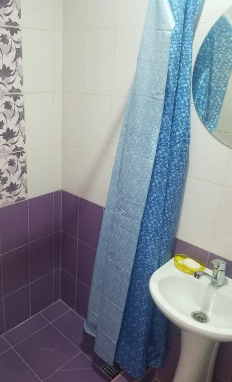 Коттедж Отдельный домик во дворе частного сектора — Анапа