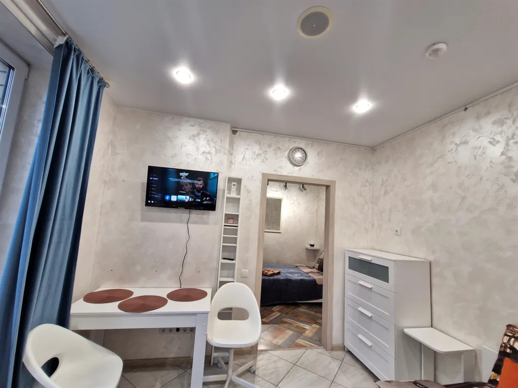 Двухкомнатные апартаменты с тремя кроватями