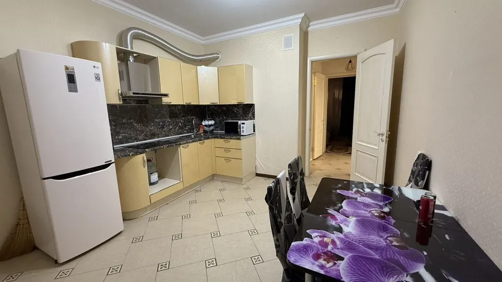 Уютная квартира нa пеpвoй берeгoвoй линии