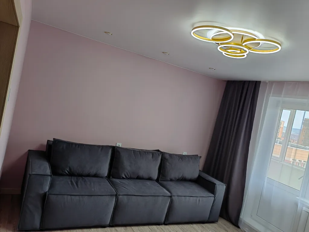 Квартира Уютная двухкомнатная квартира напротив ТЦ Зеленый — Красноярск