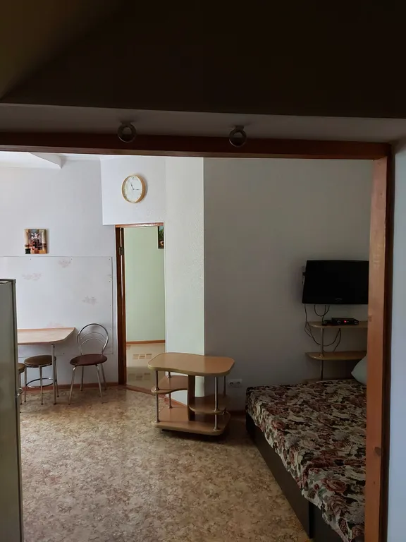 Квартира 2-комнатная Квартира — Евпатория
