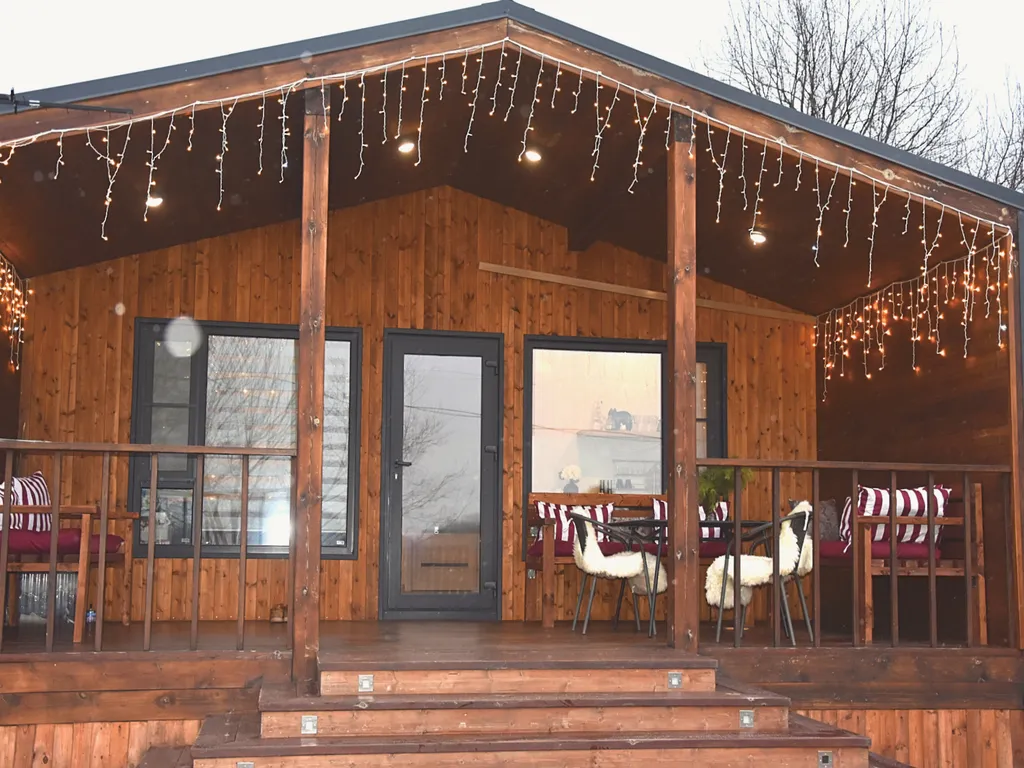 Коттедж Дом на Волге с рубленной баней и банным чаном — Бор