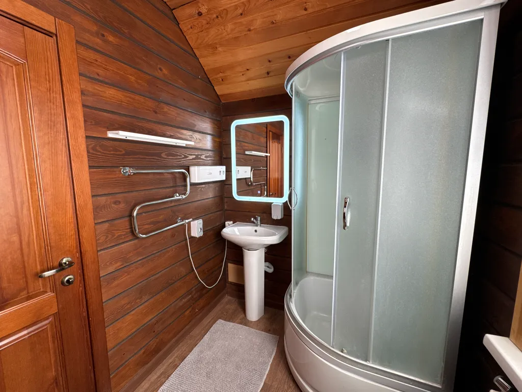 Уютный коттедж для большой компании в кедровом лесу на Телецком озере