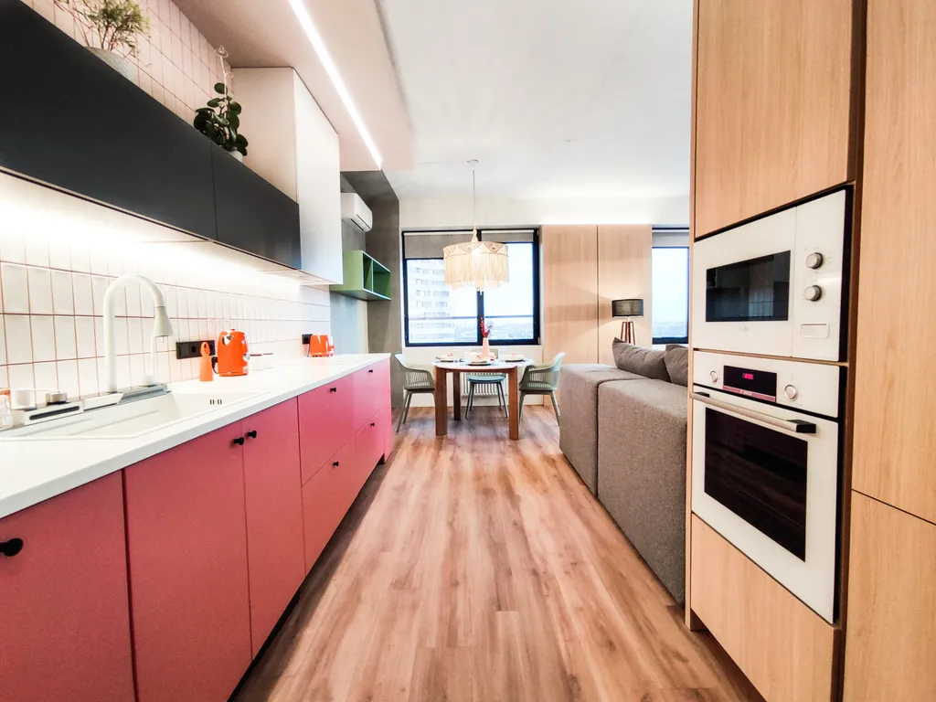 Квартира в небоскребе Тихомиров