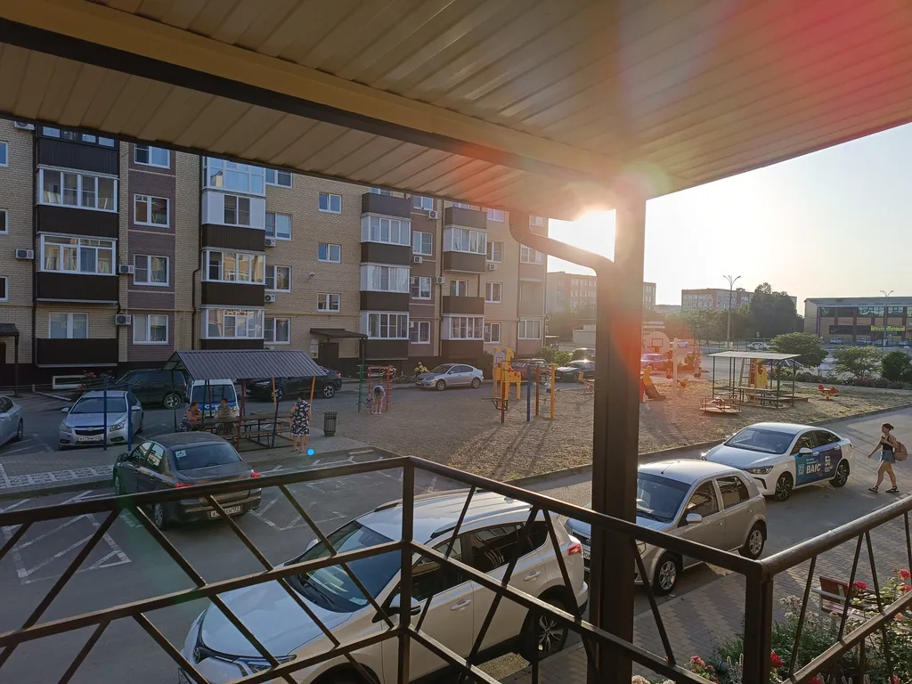 Квартира Квартира в оживлённом районе — Ейск