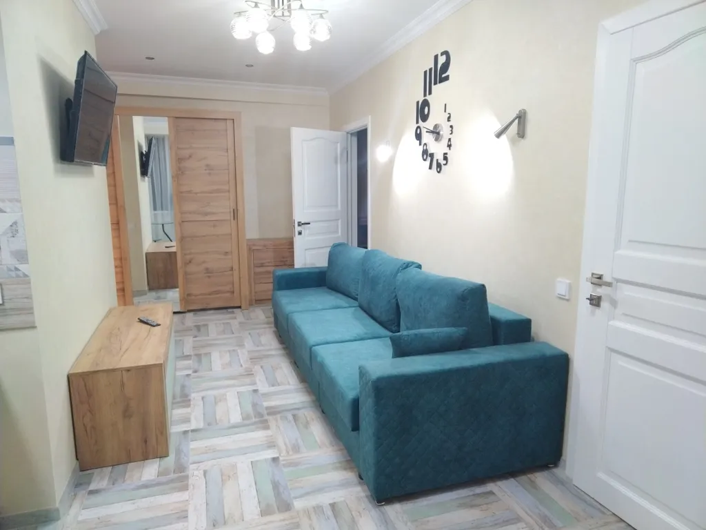 Квартира 3комнатная квартира возле аэропорта — Адлер