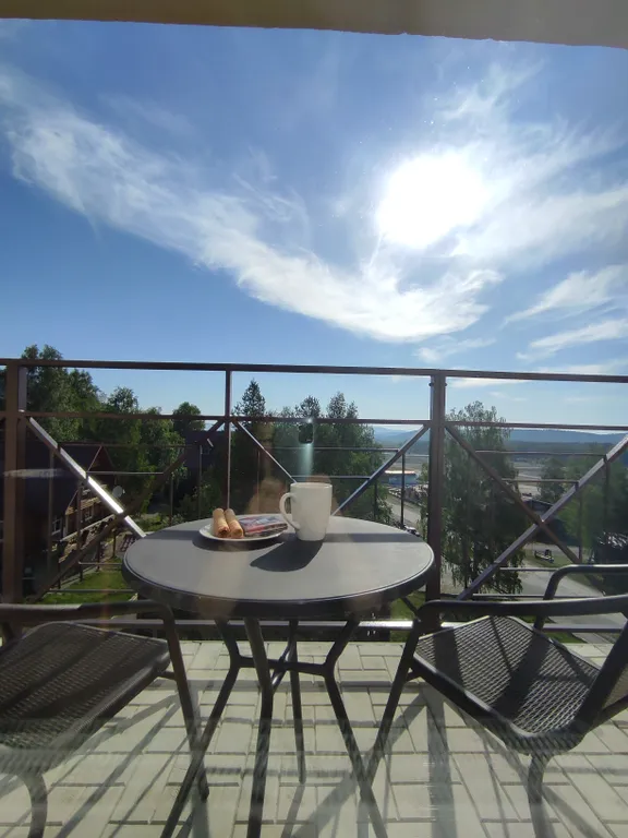 Квартира Апартамент на "5" (студия+спальня) № 505 с видом на трассы и долину — аренда посуточно в Сыростан