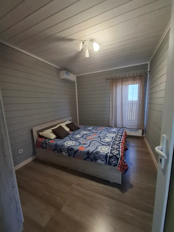 Семейный дом на берегу моря