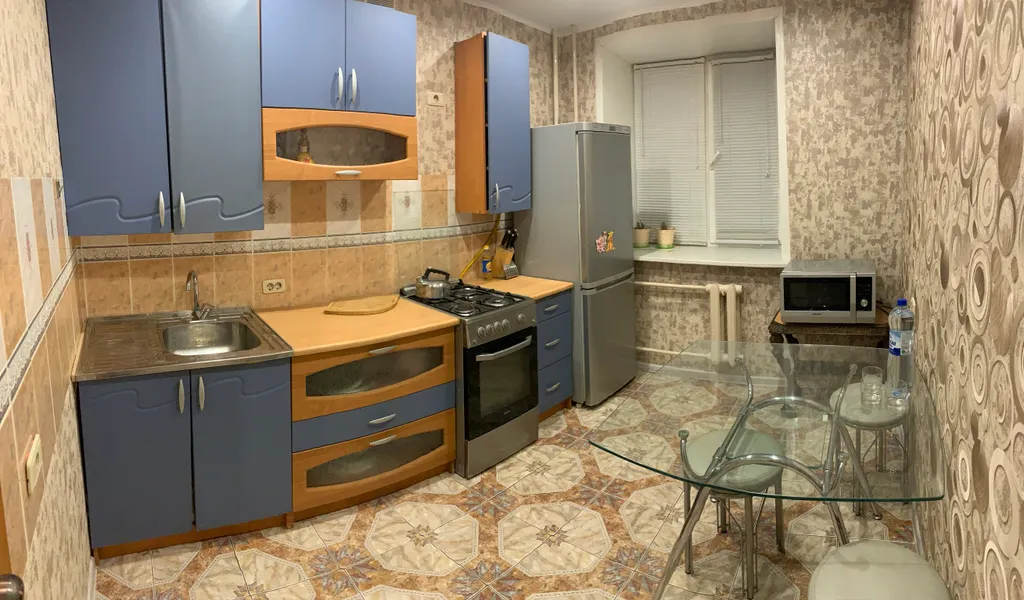 Уютная двухкомнатная квартира в центре — аренда посуточно в Липецк