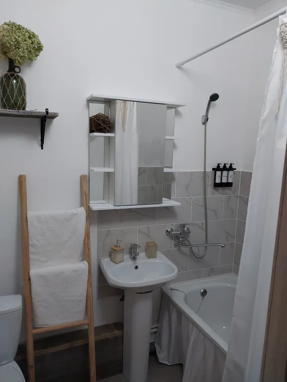 Апартамент - "У винокуренного завода"