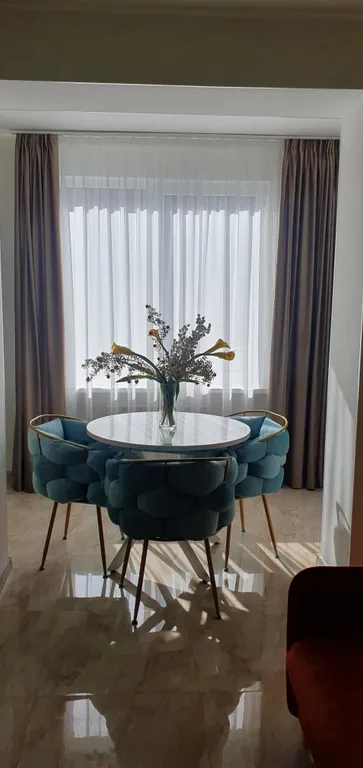 Квартира на набережной