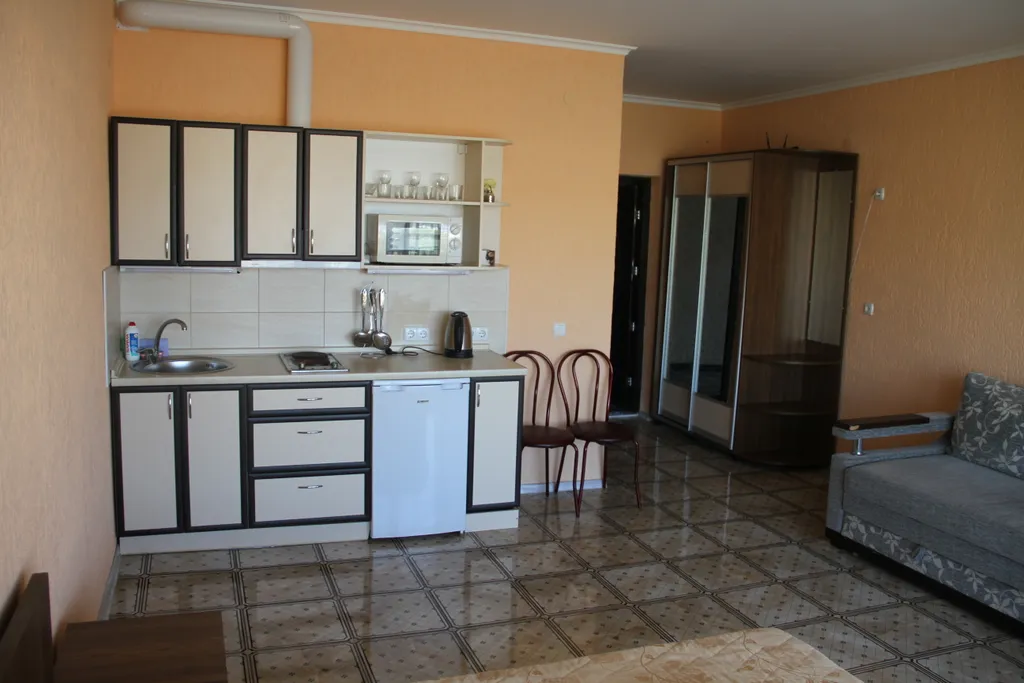 Четырехместный номер с видом на горы