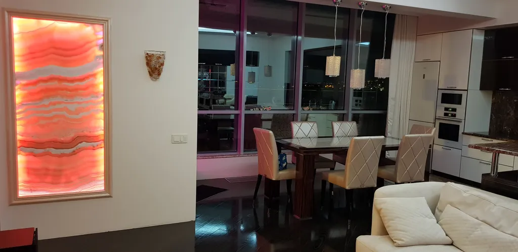 Пентхаус класса люкс с видом на море и горы