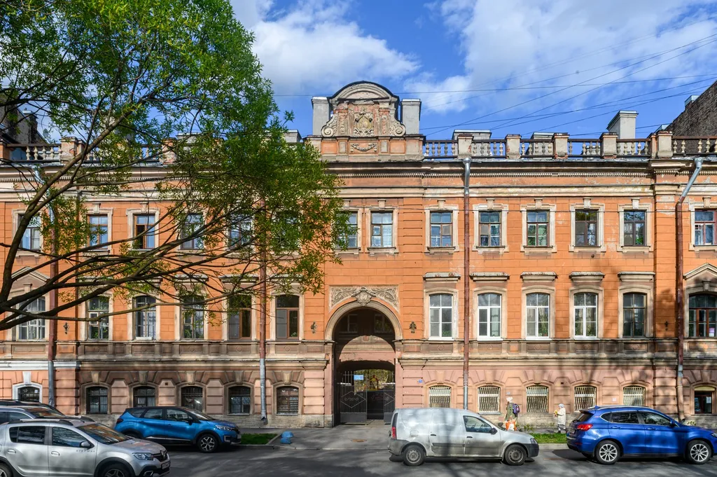 Студия со свежим ремонтом у Новой Голландии