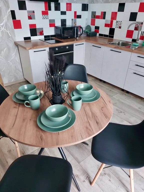 Уютная двухкомнатная квартира недалеко от центра