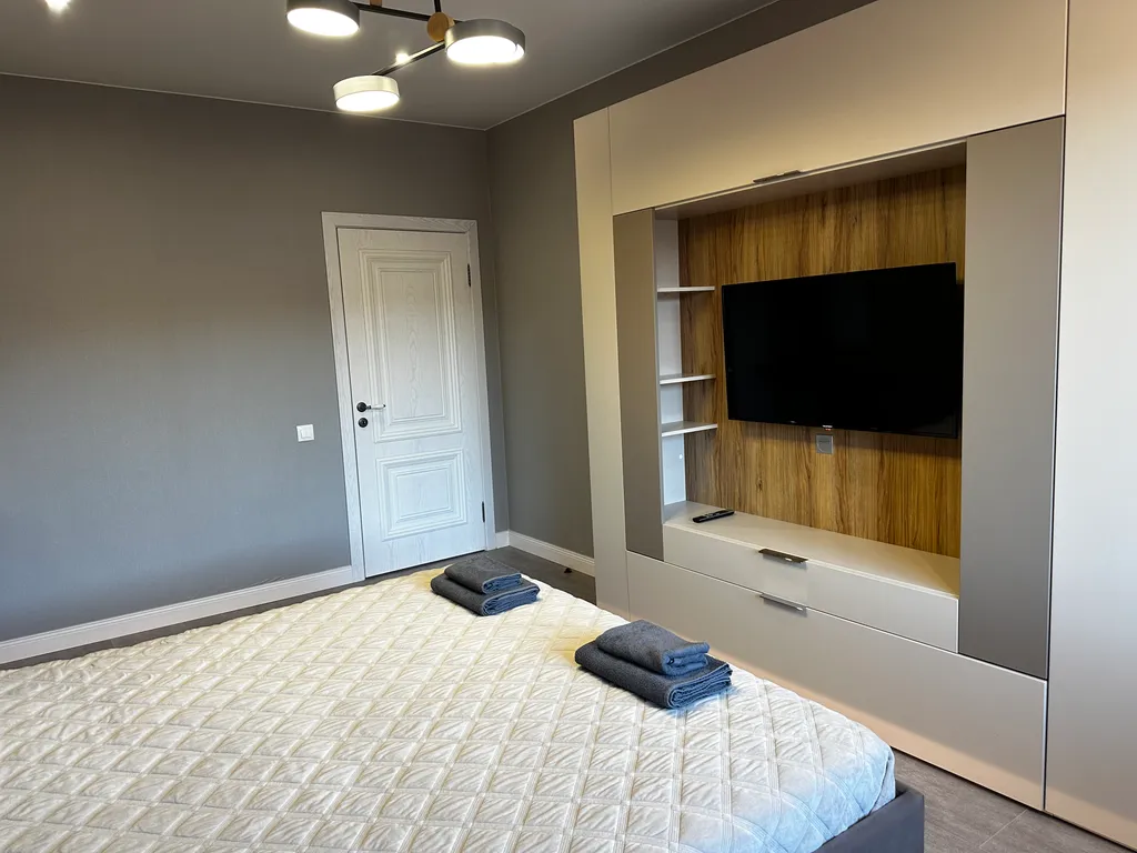 3-комнатная квартира у озера