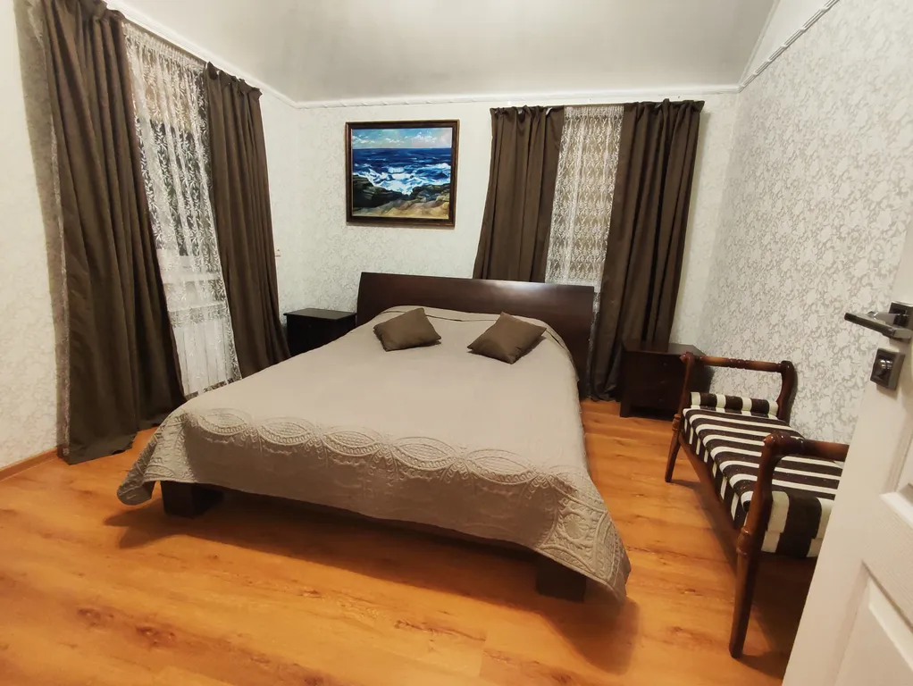 Дом Зимняя Вишня