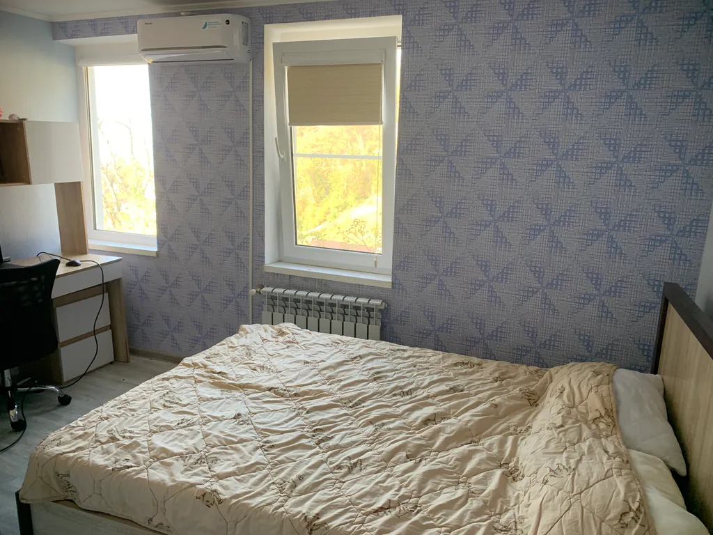 Дом с бассейном