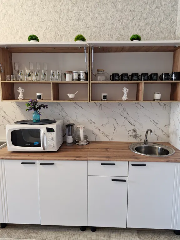 Квартира Квартира Шикарная просторная евротрешка для большой семьи или компании — Ярославль