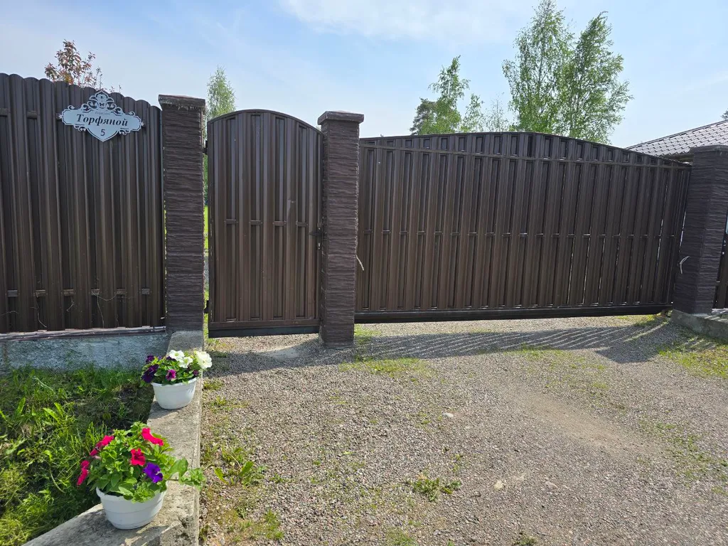 Коттедж Загородный дом для семейного отдыха — Плодовое