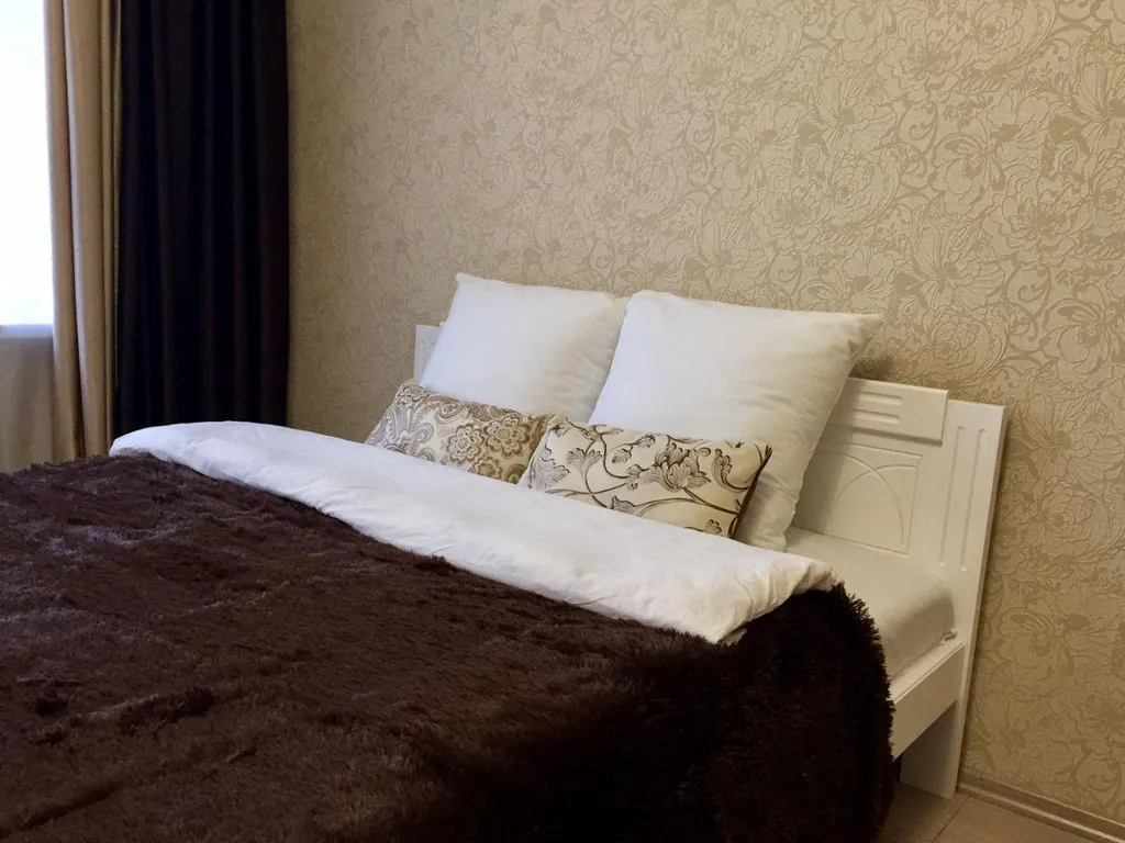 Однокомнатная квартира у парка Соловьи — аренда посуточно в Брянск