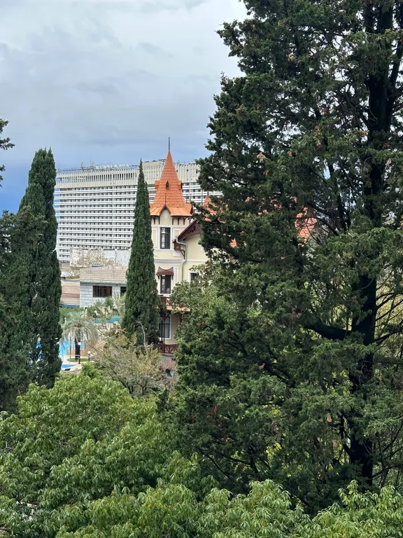 Очень теплый апартамент с открытым балконом, кухней, парковкой