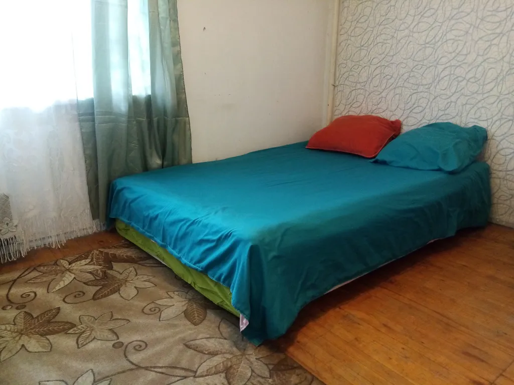 1-комнатная квартира в центре, метро Геологическая в 10 минутах — аренда посуточно в Екатеринбург